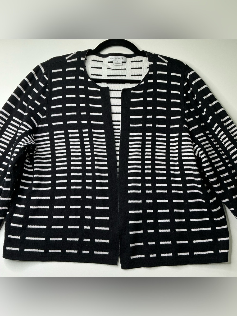 Liz Claiborne Black & White Patterned Open Cardigan Sweater
